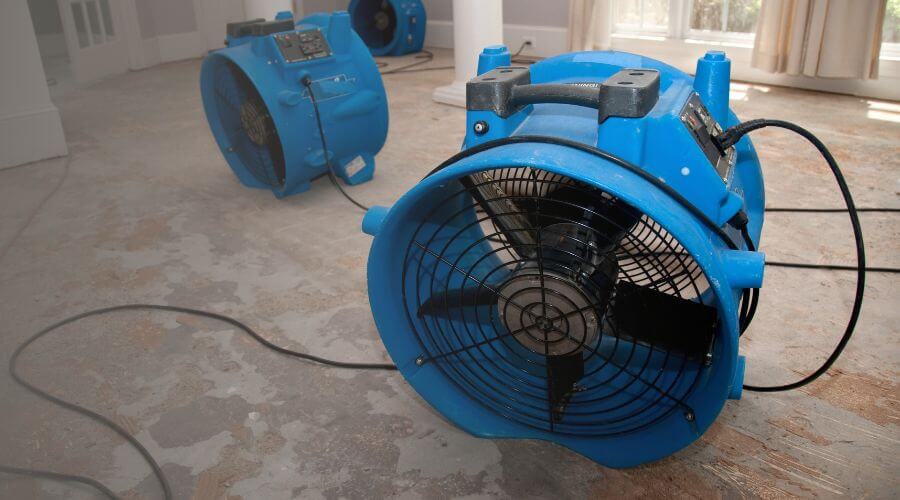 Why choose Dry Kings Toronto for water damage restoration in Toronto